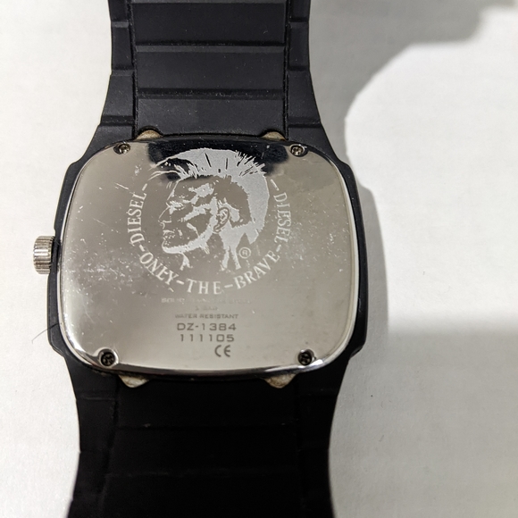 Diesel "Only the Brave" silicone watch. Black - Picture 2 of 4